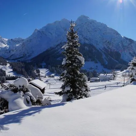 Vanessa Kleinwalsertal * Mittelberg
